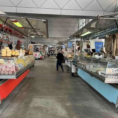 Market Lejlighed La Spezia